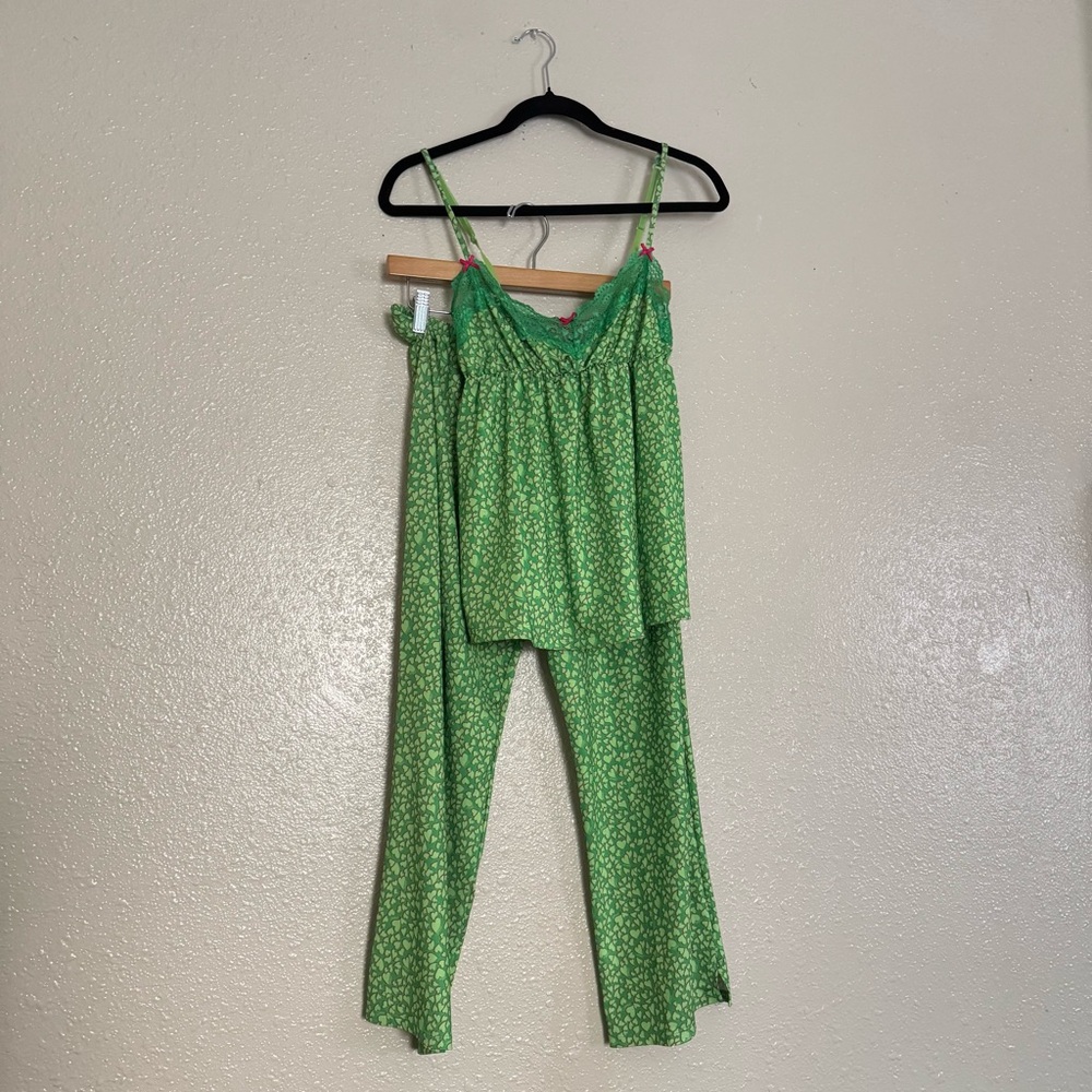 Victoria’s Secret Pout Y2K Green Heart Print Pajama Set